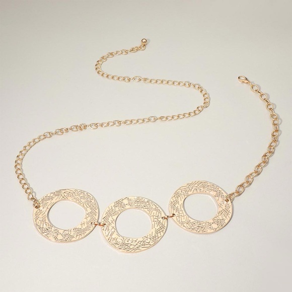 Gold Circle Chain Belt - Picture 2 of 4